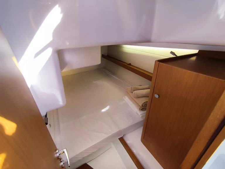 Bénéteau First 36 te huur van particulier of professional in Lávrio