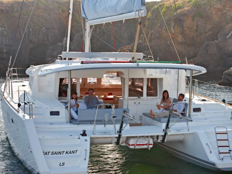 Verhuur Catamaran in Vlychada - Lagoon Lagoon 450 F
