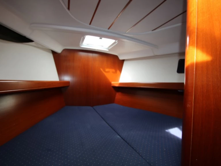 Bootverhuur Bénéteau Beneteau 473 in Talamona via SamBoat