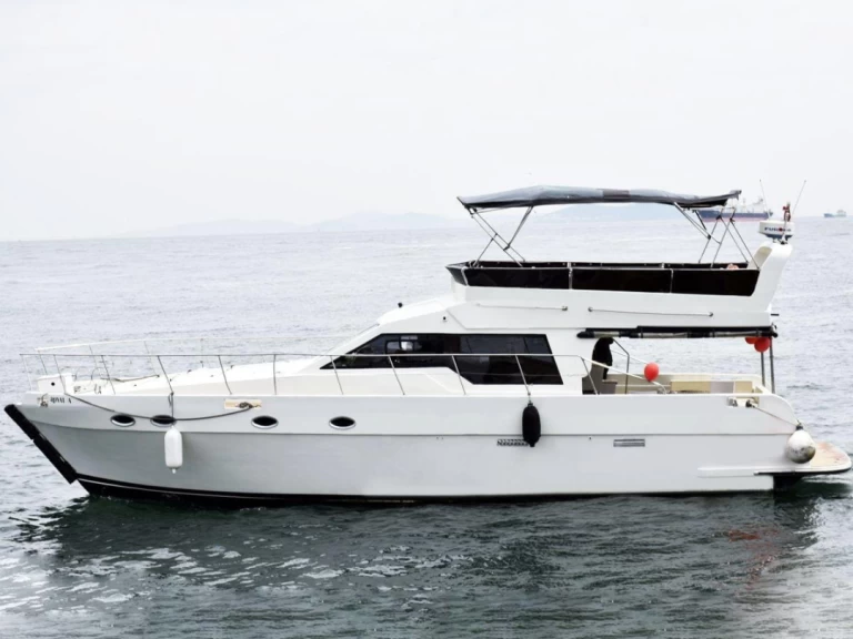 Jacht te huur in Eminönü voor de beste prijs