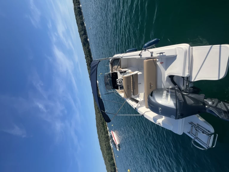 Motorboot te huur in Rovinj voor de beste prijs
