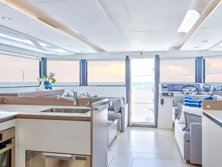 Leopard Leopard 46 Powercat te huur van particulier of professional in Marsh Harbour