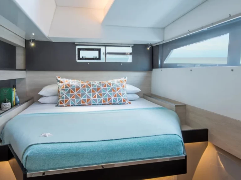 Verhuur Catamaran in Antigua - Leopard Leopard 50