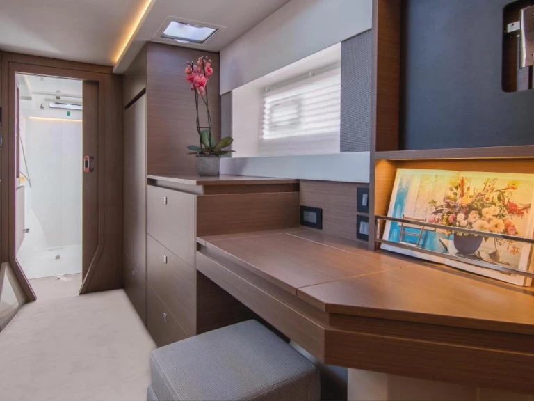 Verhuur Catamaran Leopard met vaarbewijs