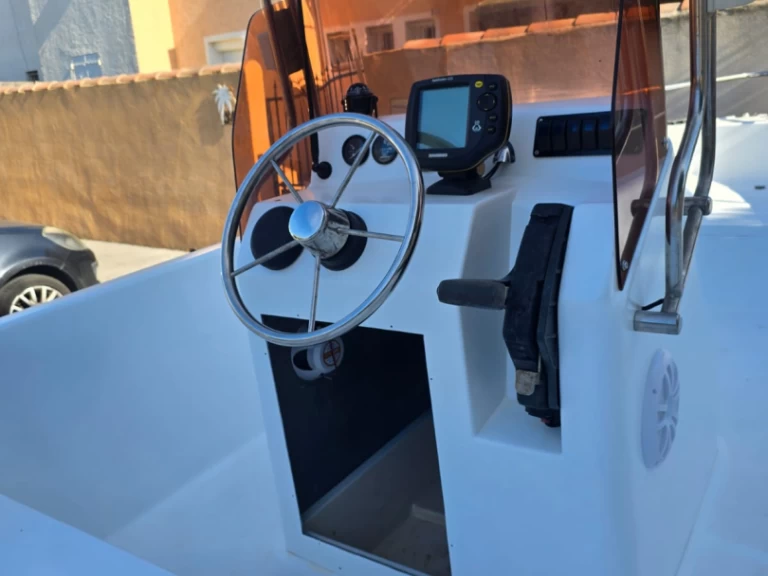 Bootverhuur T.a mare monella 505 in Le Pradet via SamBoat