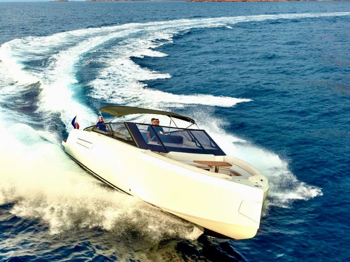 Verhuur Motorboot in Saint-Laurent-du-Var - BB Yatchs BB44 Panarea