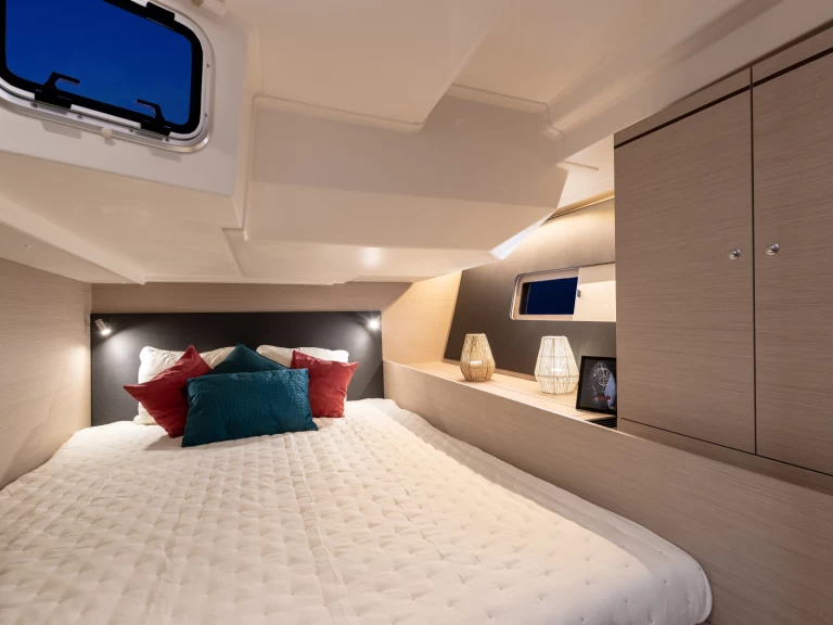 Huur een Bénéteau Oceanis 51.1 in Marina (City)