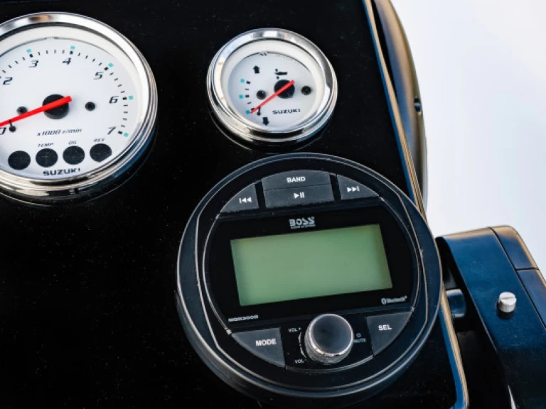 Bootverhuur Torre Canne goedkoop Motorboat 4.3