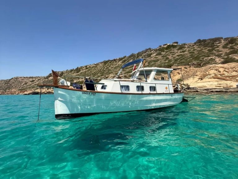 Huur Motorboot met of zonder schipper Menorquin-Yachts in Palma de Mallorca