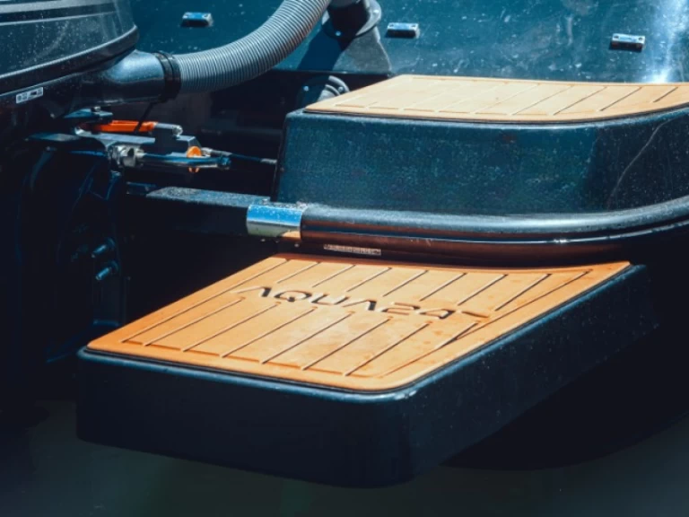 Jachthuur in Puerto Marina Benalmadena - FEMIS AQUA 615 T6 via SamBoat