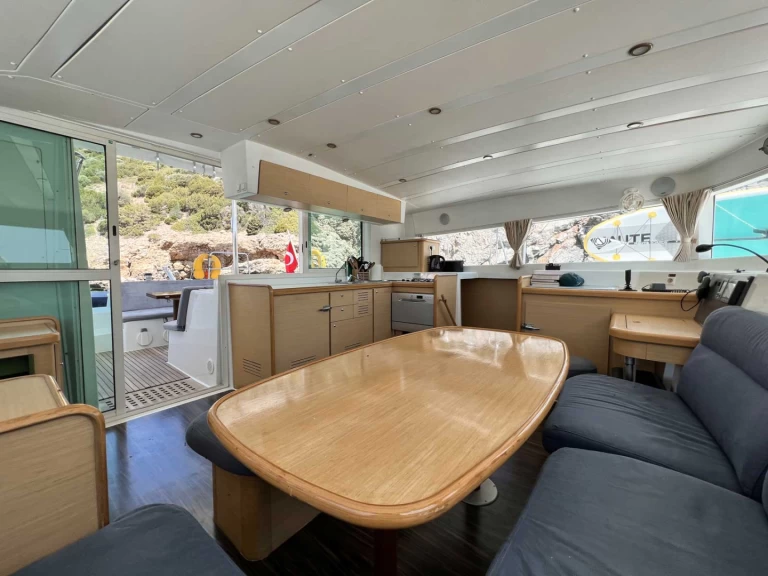 Huur Catamaran met of zonder schipper Lagoon in Gümbet