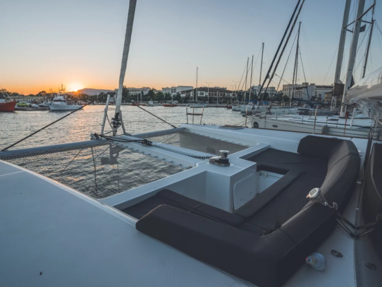 Verhuur Catamaran Lagoon met vaarbewijs