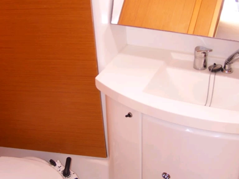 Verhuur Zeilboot in Volos - Jeanneau Sun Odyssey 42 DS