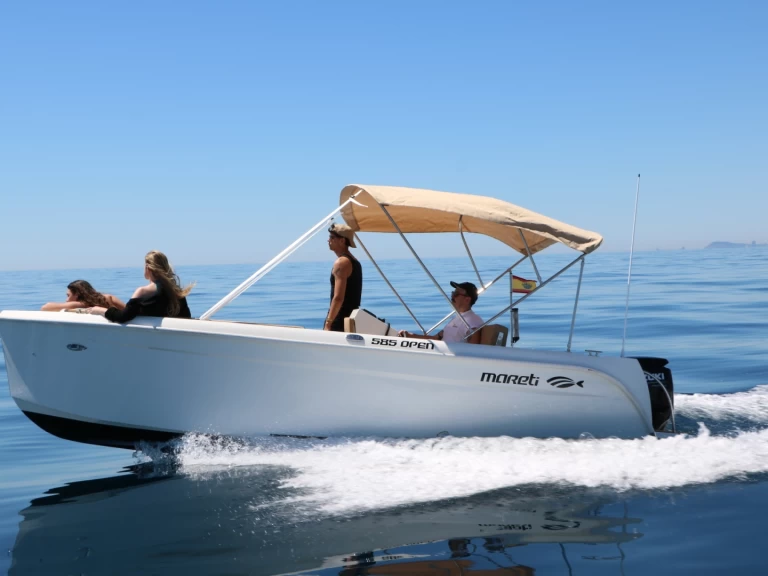 Bootverhuur Darekco Mareti 585 in Mataró via SamBoat