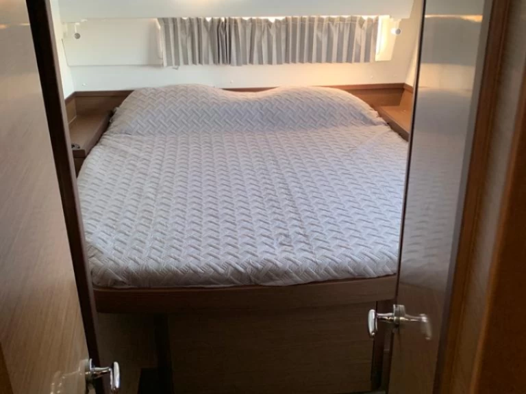 Huur een Lagoon Lagoon 42 in Lefkáda