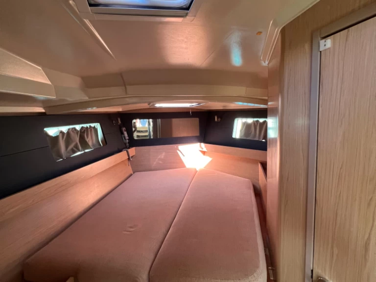 Bénéteau Oceanis 41.1 te huur van particulier of professional in Lefkáda