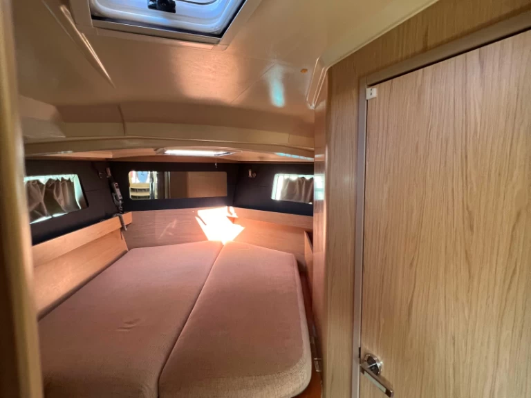 Huur een Bénéteau Oceanis 41.1 in Lefkáda