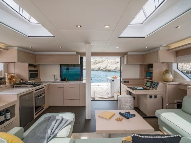 Verhuur Catamaran in Lávrio - Lagoon Lagoon 55