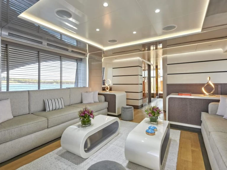 Verhuur Jacht Azimut met vaarbewijs