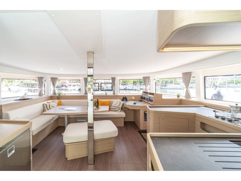 Lagoon Lagoon 42 te huur van particulier of professional in Skiathos