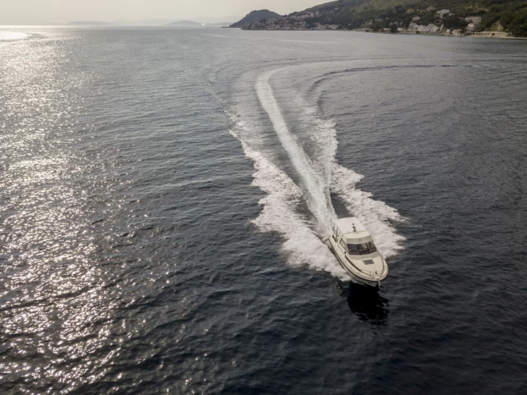 Jachthuur in Sumpetar - Fjord 880 Tourer via SamBoat