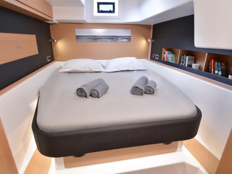 Dufour Dufour Catamarans 48 Sail te huur van particulier of professional in Capo d'Orlando