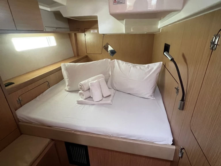 Verhuur Zeilboot Bavaria met vaarbewijs