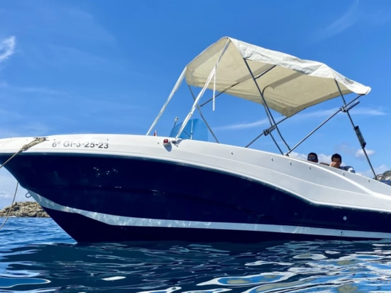 Verhuur Motorboot Rio met vaarbewijs