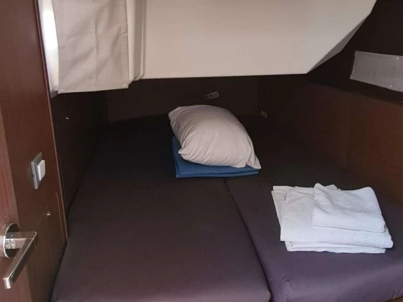 Verhuur Zeilboot Bénéteau met vaarbewijs