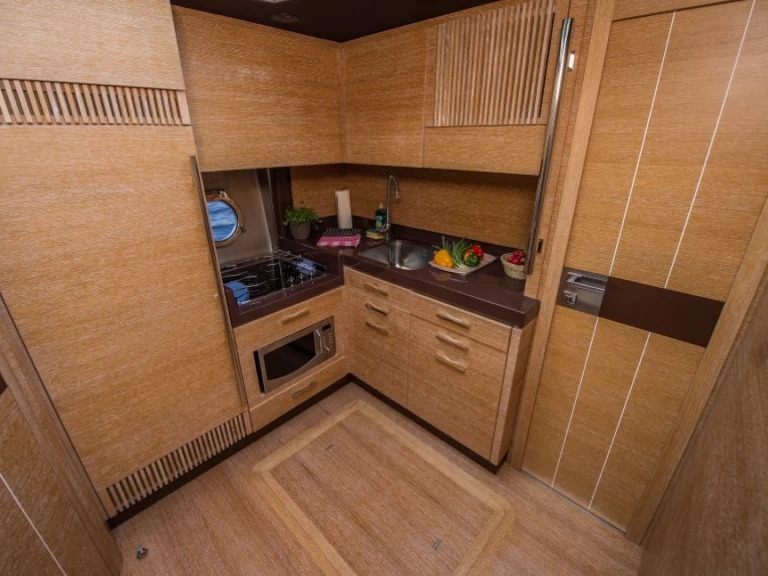 Bootverhuur Azimut Azimut 47 Fly in Šibenik via SamBoat