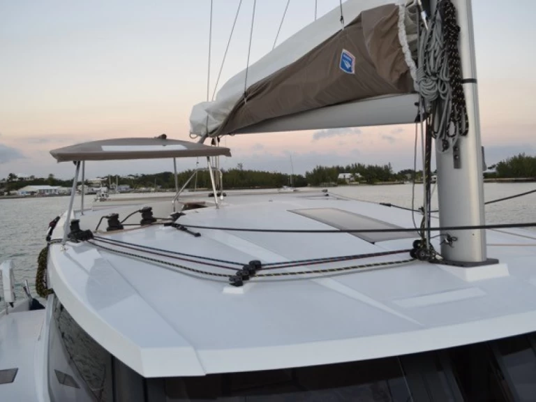 Bootverhuur Fountaine Pajot Lucia 40 in Road Town via SamBoat