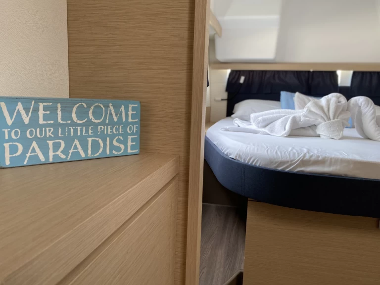 Verhuur Catamaran Fountaine Pajot met vaarbewijs