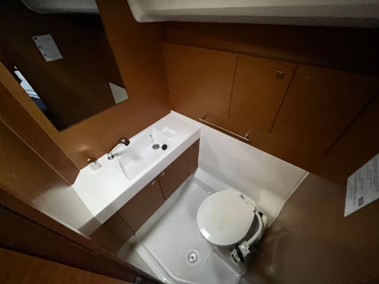 Jeanneau Sun Odyssey 410 te huur van particulier of professional in Sukošan