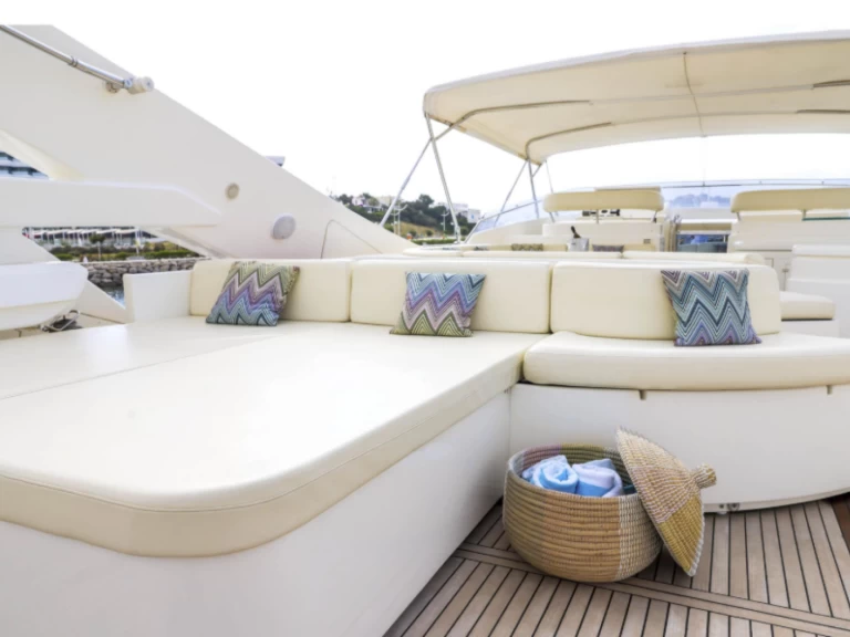 Ferretti 112 te huur van particulier of professional in Ibiza Town