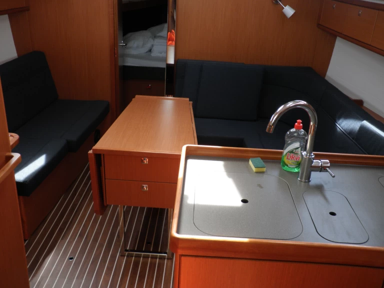Bavaria Cruiser 37 te huur van particulier of professional in Sukošan
