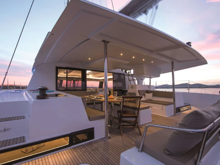 Verhuur Catamaran 1 met vaarbewijs