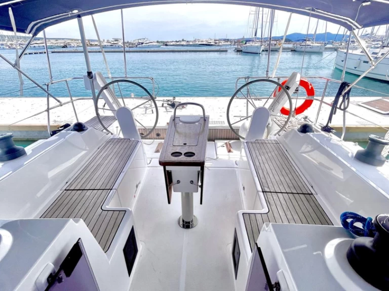 Bavaria Bavaria C 38 te huur van particulier of professional in Sukošan