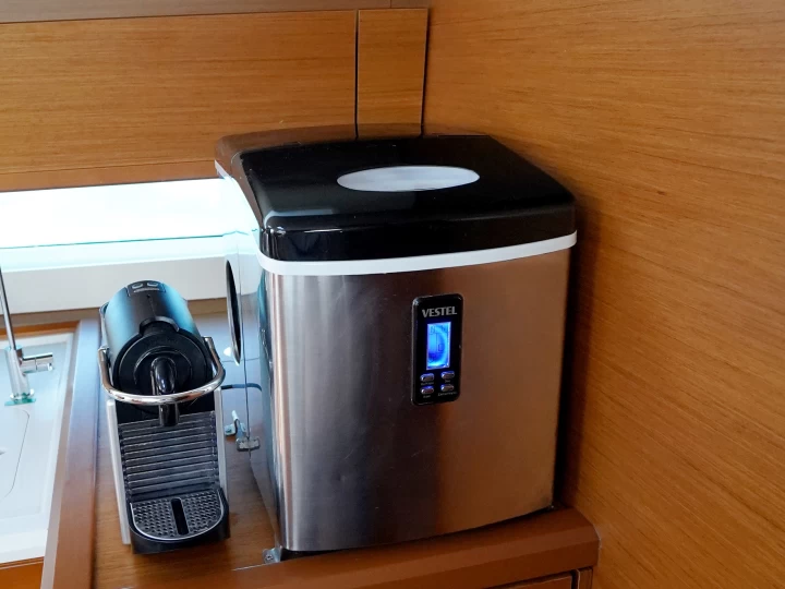 Huur een Jeanneau Jeanneau 54 in Marmaris