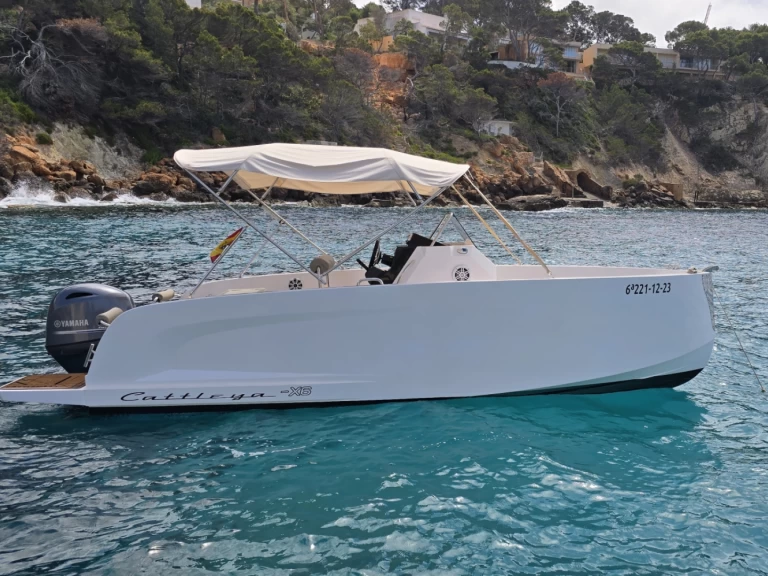 Motorboot te huur in Club Nàutic Santa Ponsa voor de beste prijs