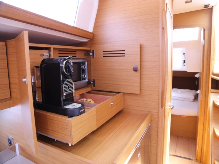 Verhuur Zeilboot in Kaštel Gomilica - Dufour Dufour 460 Grand Large