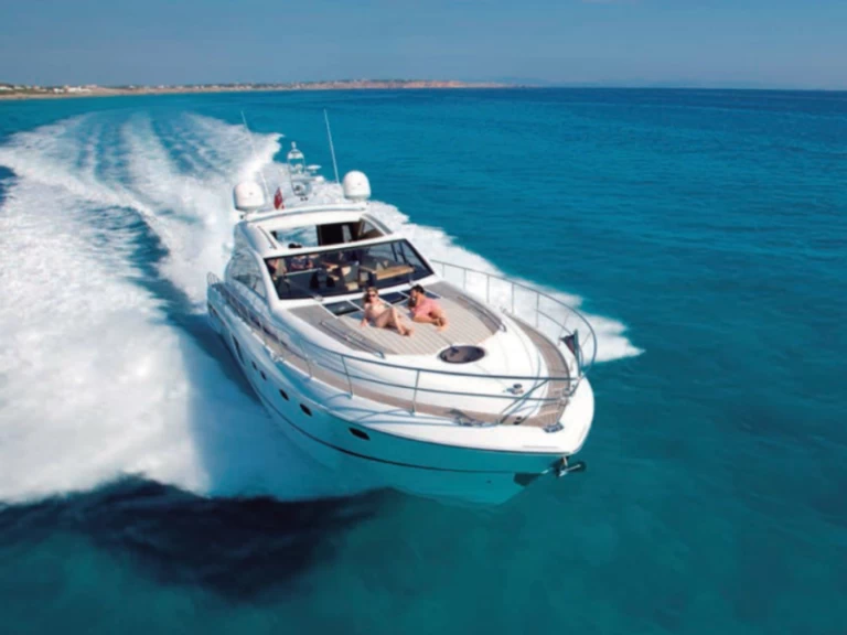 Huur Jacht met of zonder schipper Fairline in Ibiza Town