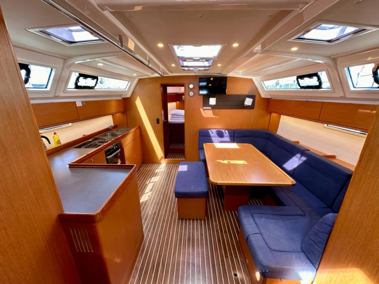Huur Zeilboot met of zonder schipper Bavaria in Sukošan