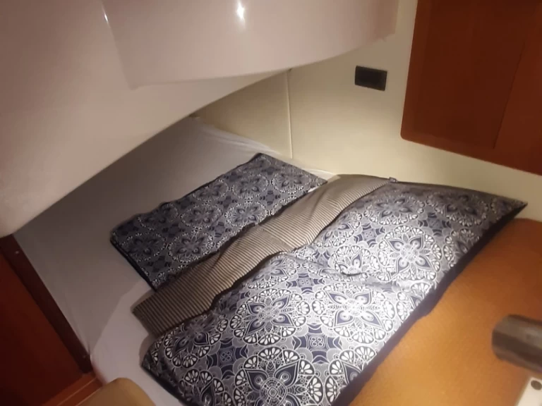 Sessa Marine Sessa Dorado 32/36 te huur van particulier of professional in Zadar