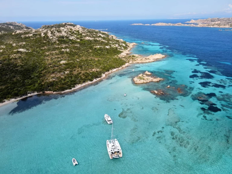 Jachthuur in Porto Pollo - Lagoon Lagoon 46 via SamBoat