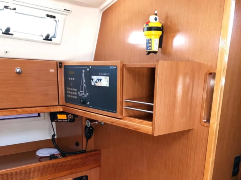 Bootverhuur Bavaria Bavaria 45 Cruiser in Lefkáda via SamBoat