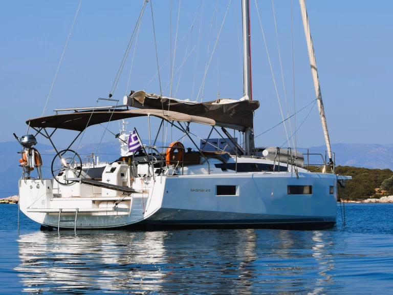 Bootverhuur Álimos goedkoop Sun Odyssey 410