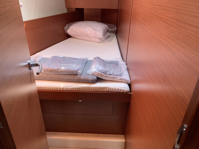 Huur Zeilboot met of zonder schipper Hanse in Lávrio