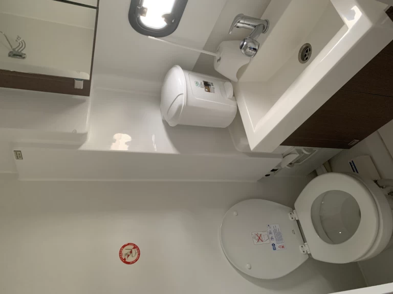 Huur een Bali Bali 4.1 in Lávrio