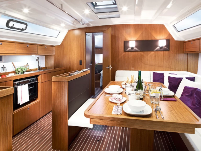 Zeilboot te huur in Primošten voor de beste prijs