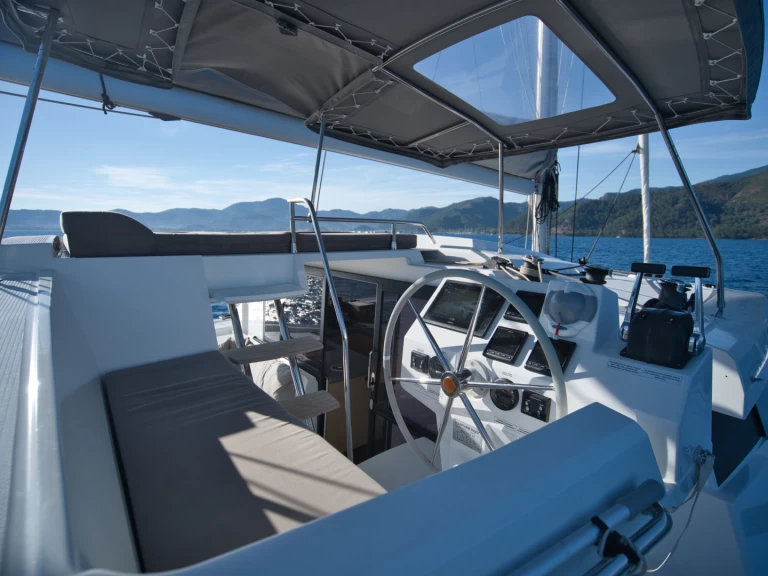 Verhuur Catamaran in Marmaris - Fountaine Pajot Astrea 42
